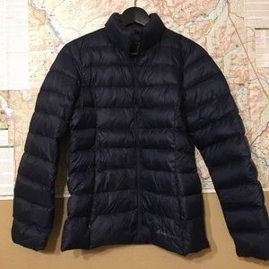 Eddie Bauer navy puffy jacket